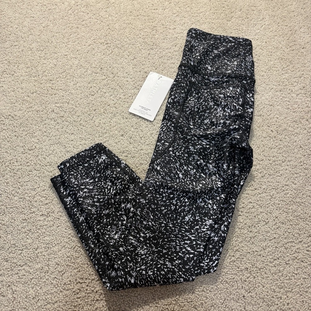 Athleta Ultimate Stash 7/8 Tight Legging XS NEW NWT Black White Pattern